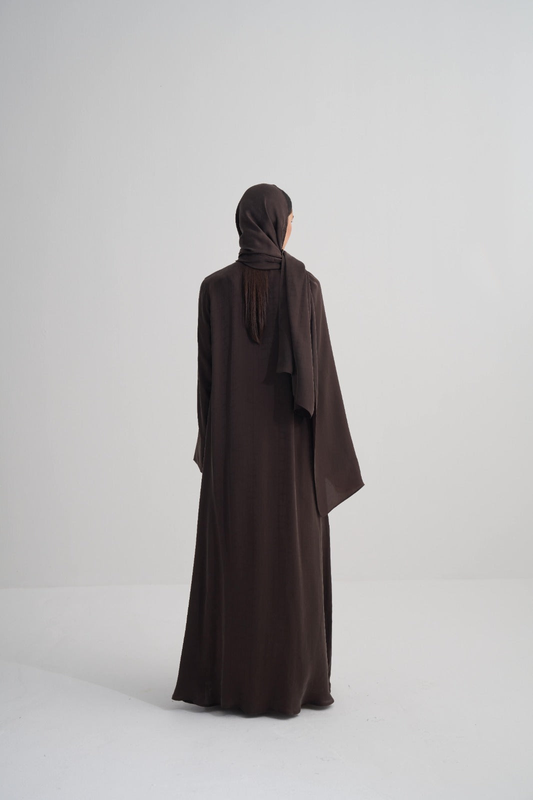 Kahverengi Cupro Jakar Geometrik Abaya