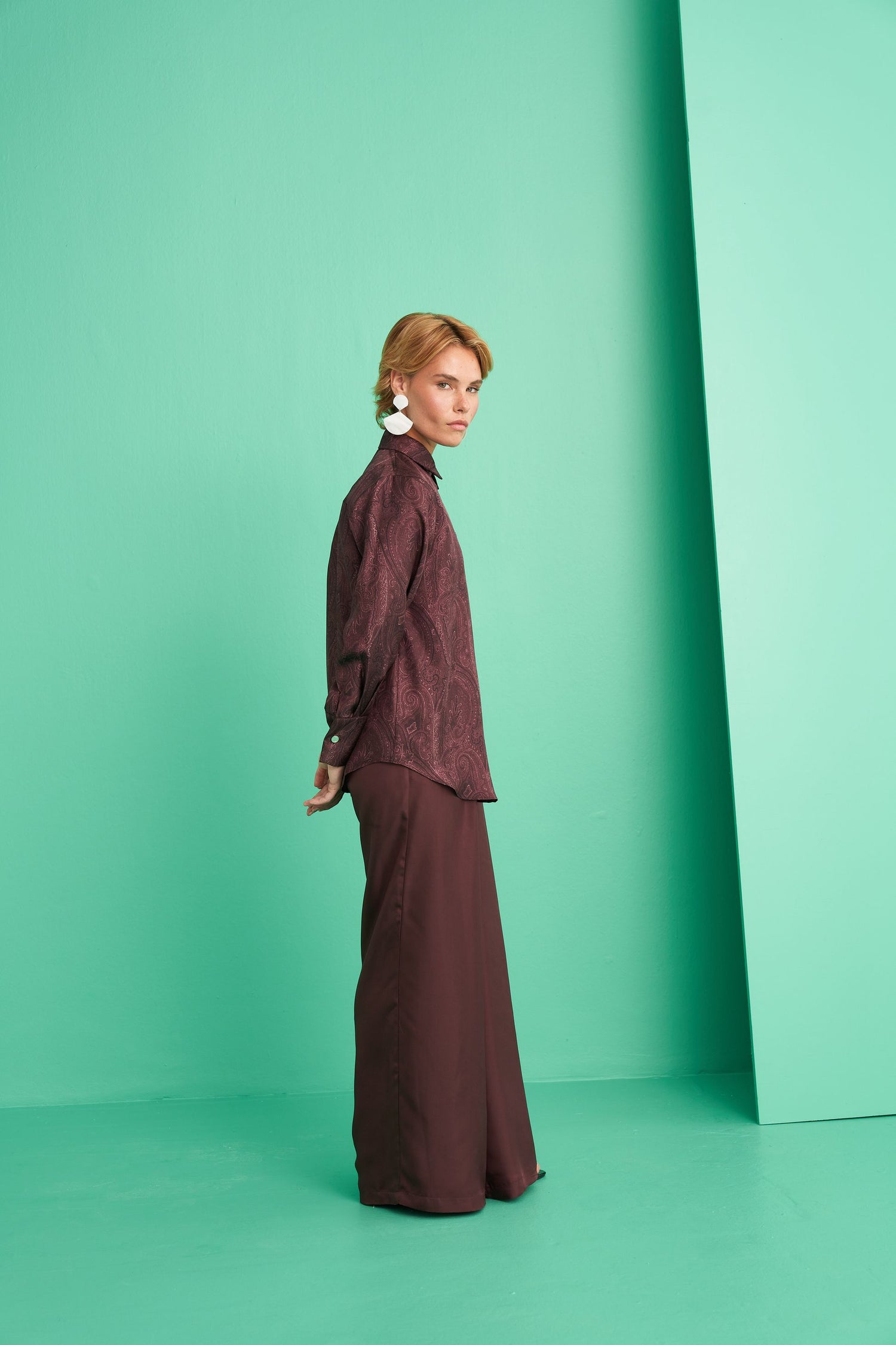 Defolu Bordo Desenli Gömlek