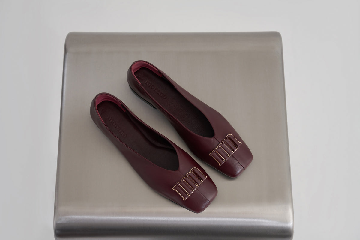 Bordo Kare Burun Babet