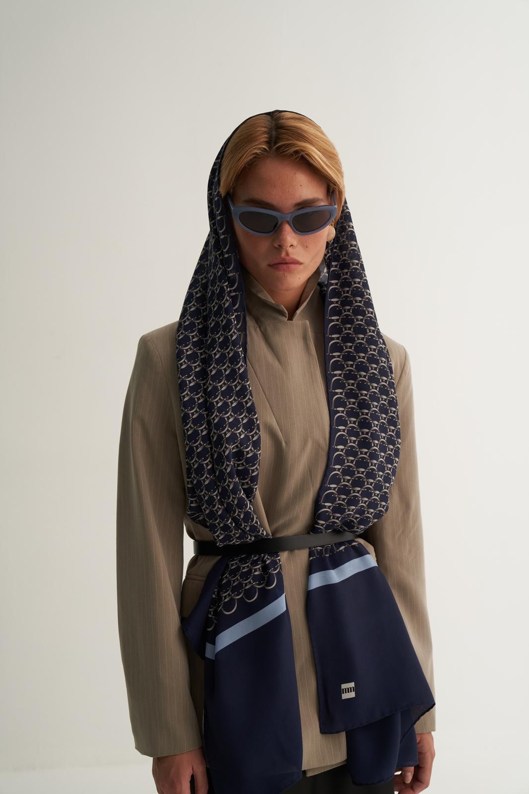 Navy Blue Loop