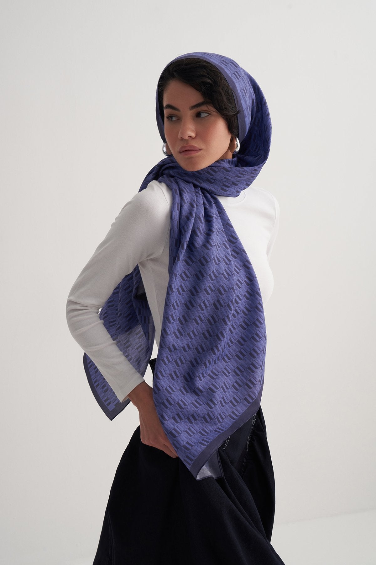 Violet Soft M
