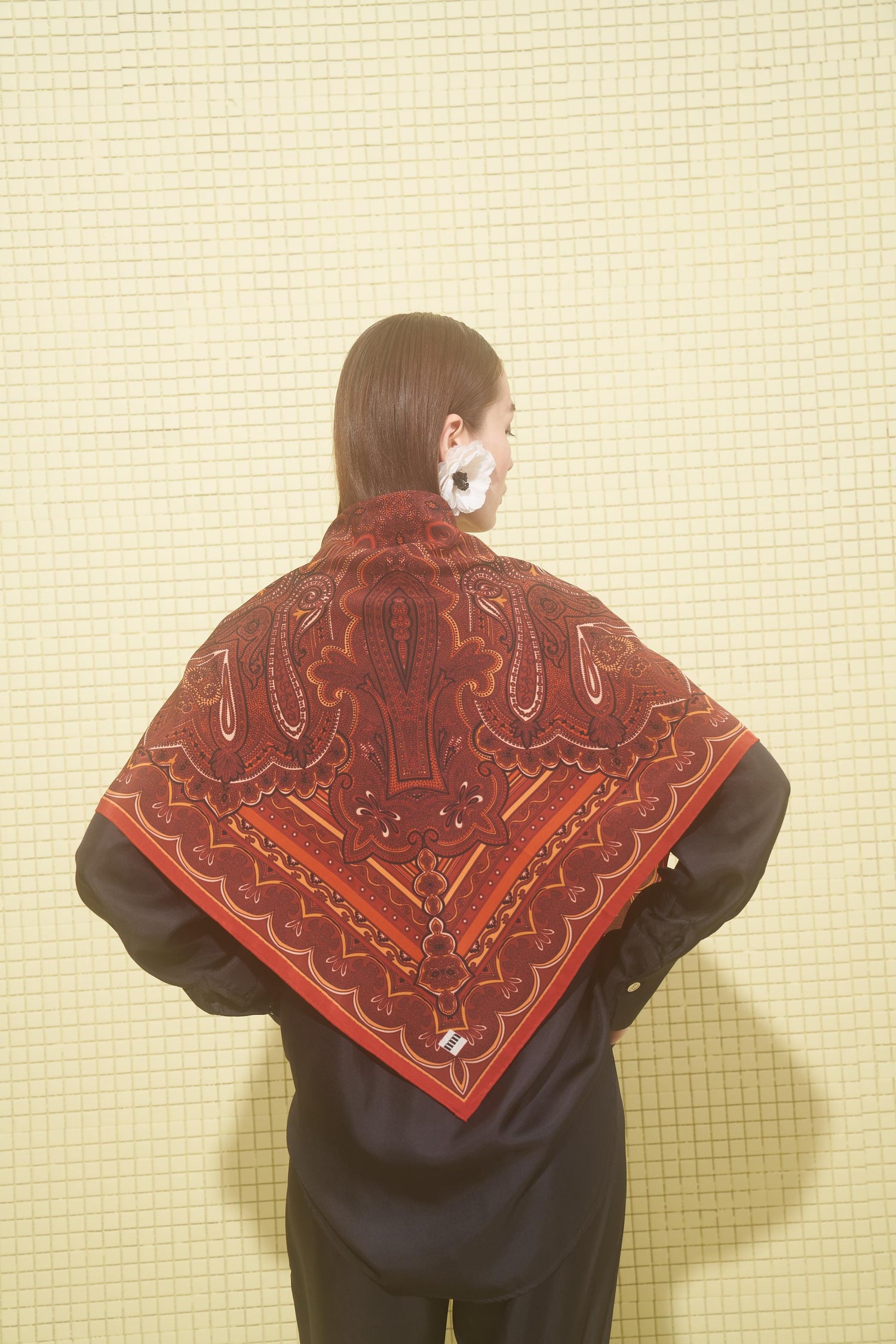 Tile Vita Scarf 100*100