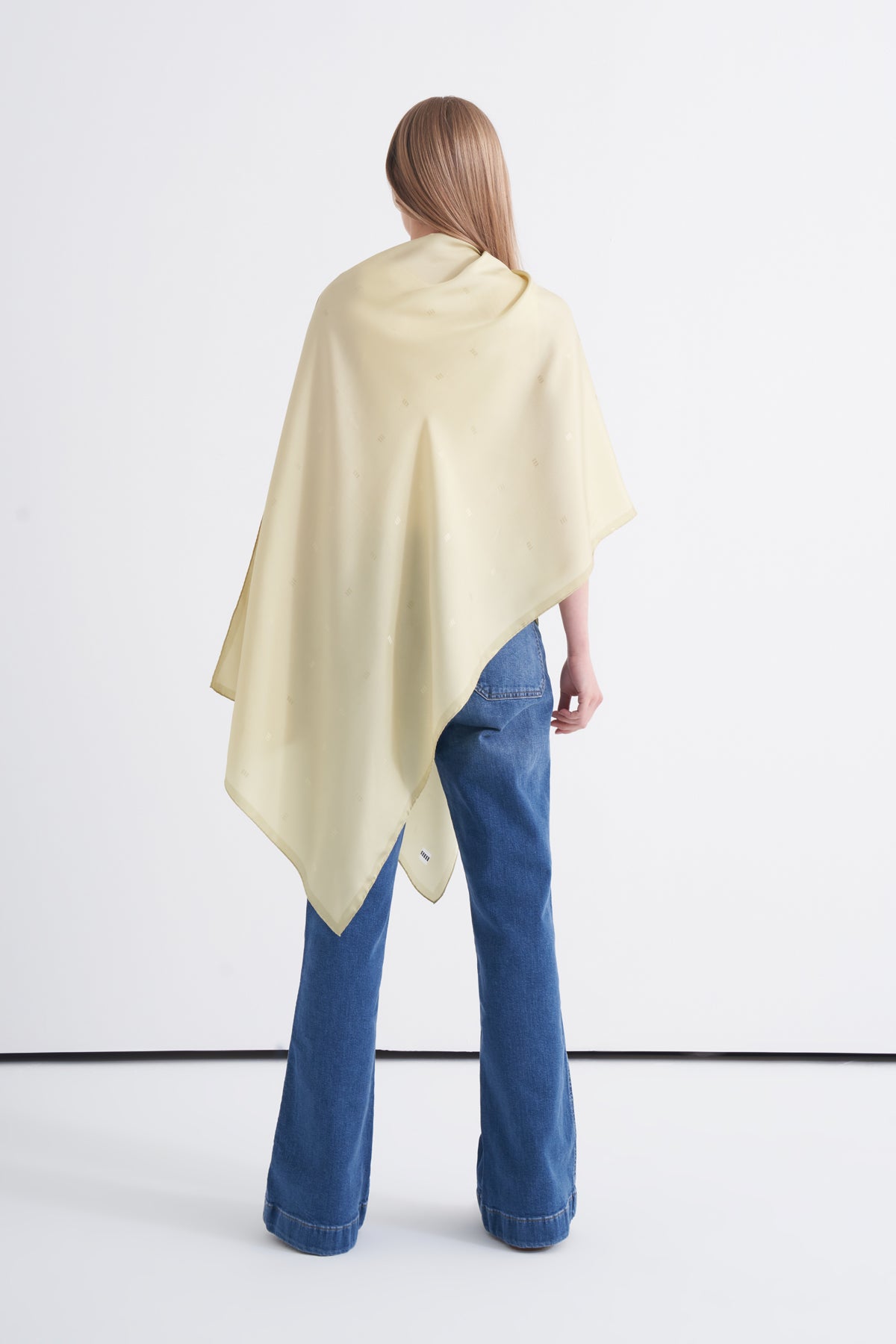Soft Yeşil M Logo Twill İpek Şal