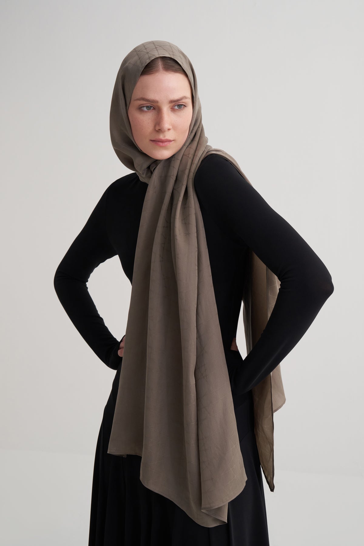 Vizon Cupro Jakar Geometrik Şal