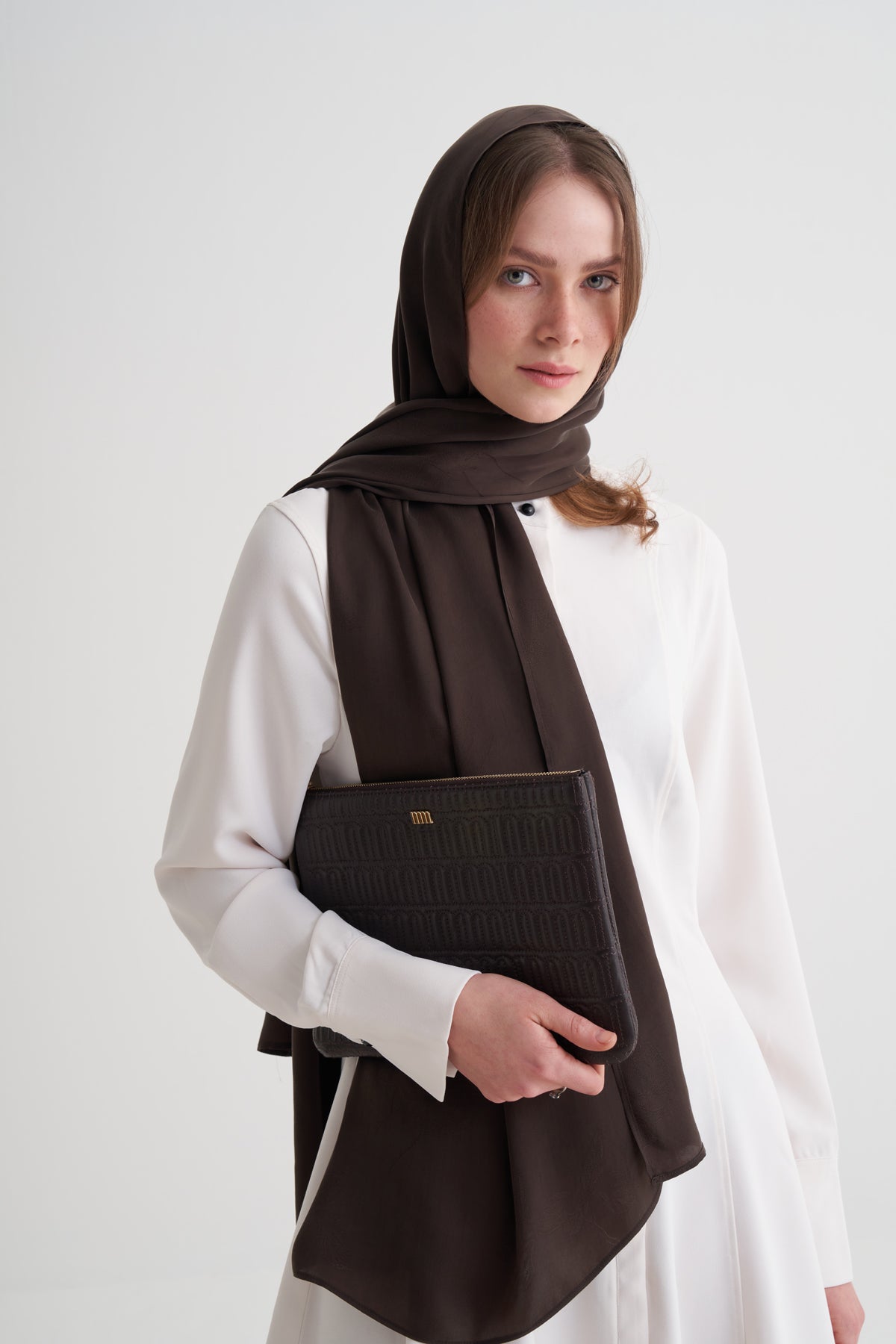 Kahverengi Cupro Jakar Çiçekli Şal