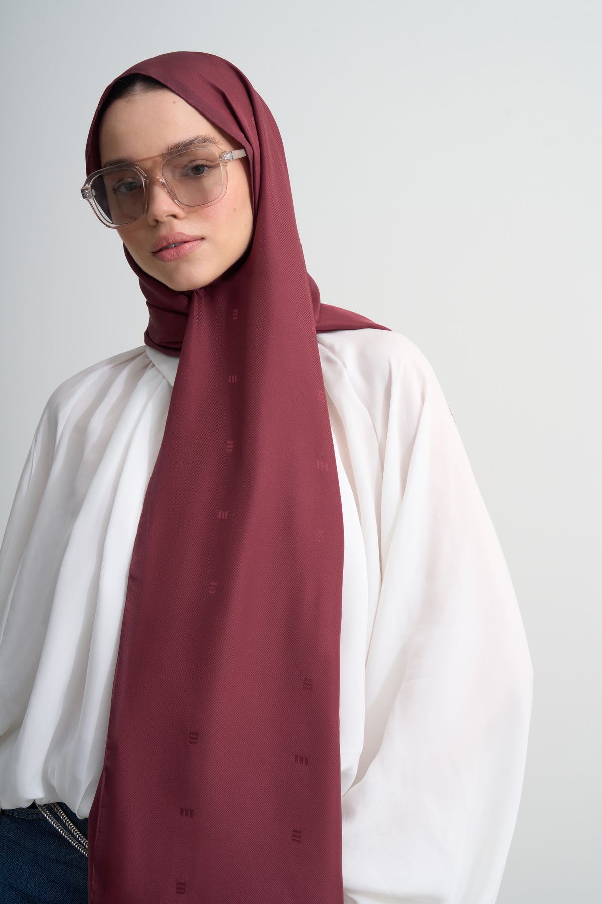 Vişne M Logo Twill İpek Şal