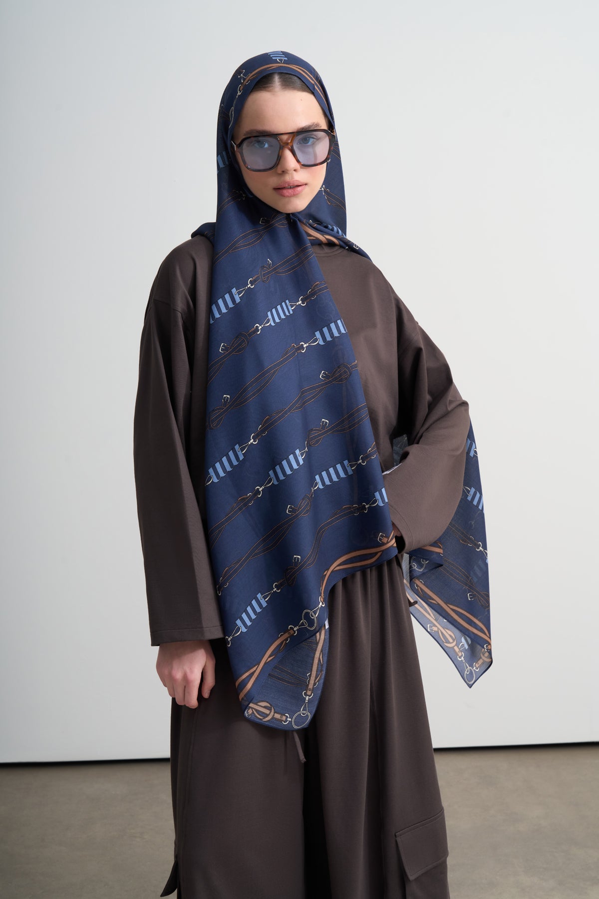 Navy Blue M Bond