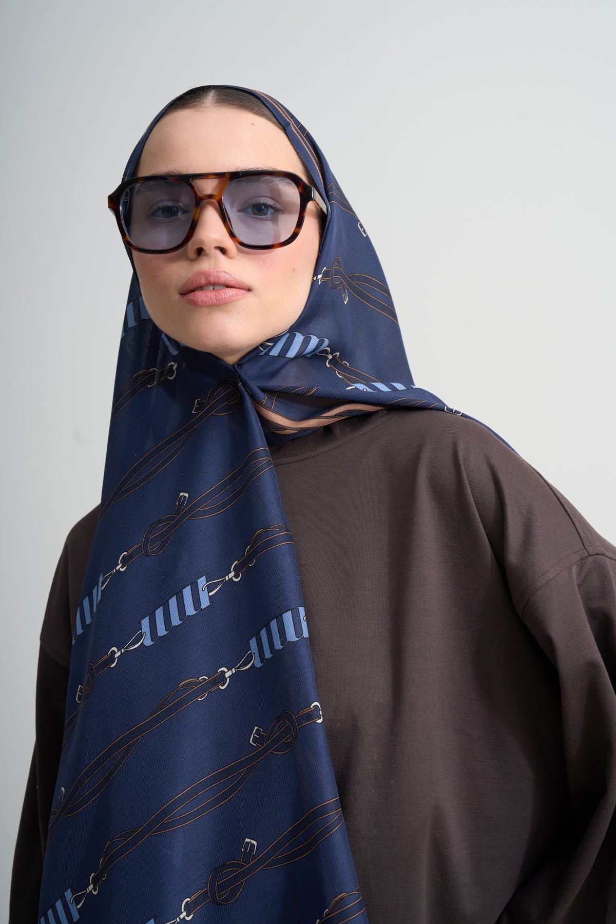 Navy Blue M Bond