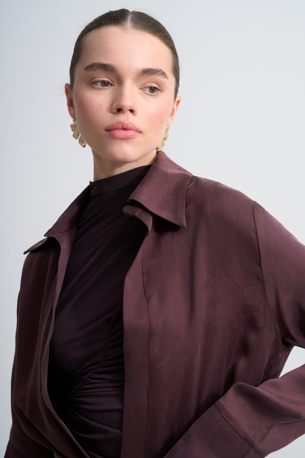 Bordo Cupro Jakar Çiçekli Abaya