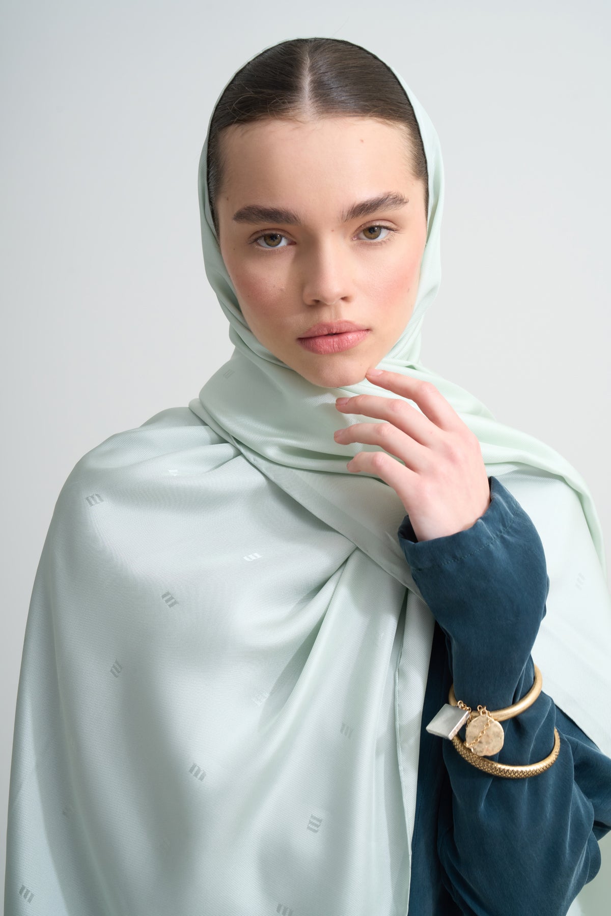 Mint Yeşili M Logo Twill İpek Şal