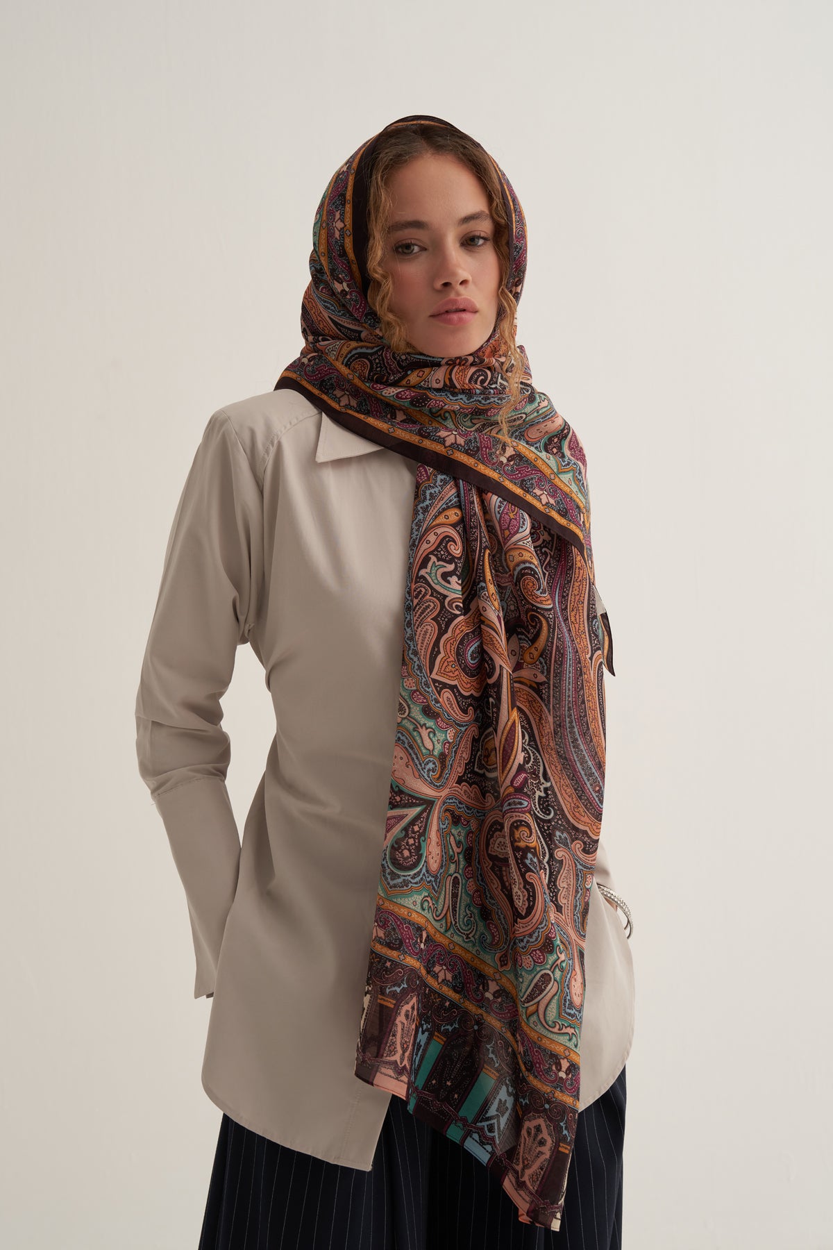 Plum Liora