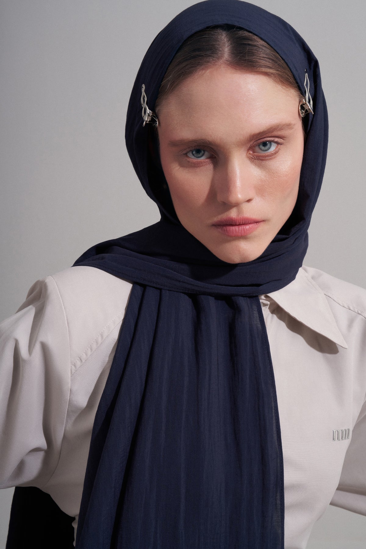 Lacivert Kıvrımlı Şal