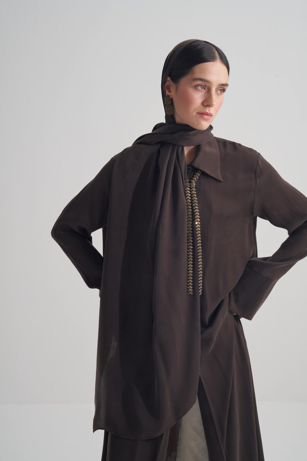 Kahverengi Cupro Jakar Çiçekli Abaya Şal Takım