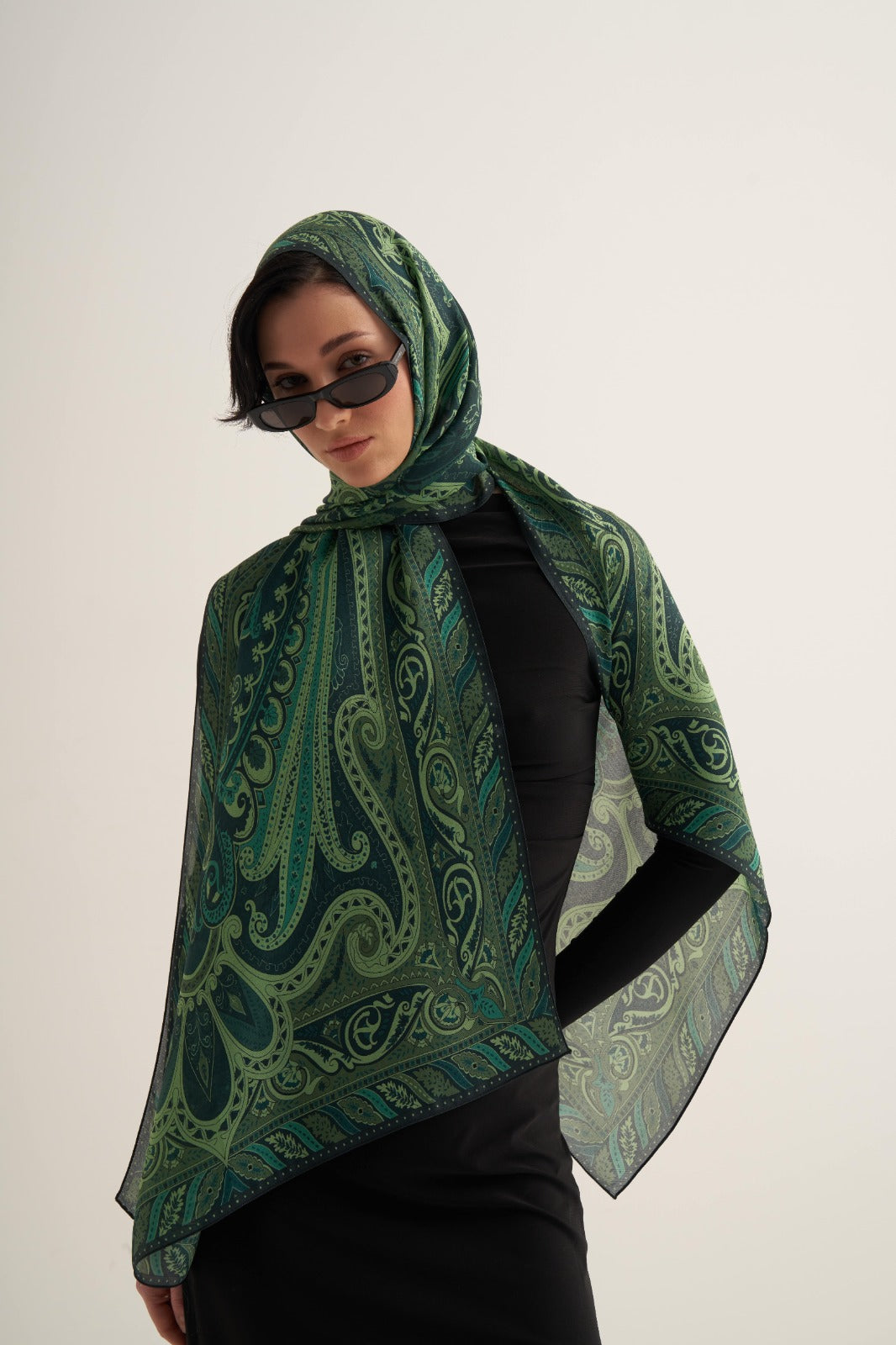 V Green Lily