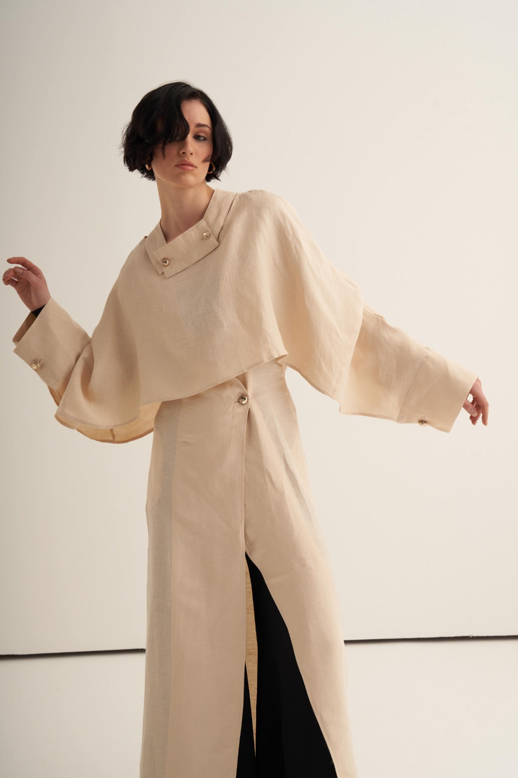 Krem Cupro Keten Pelerinli Kap